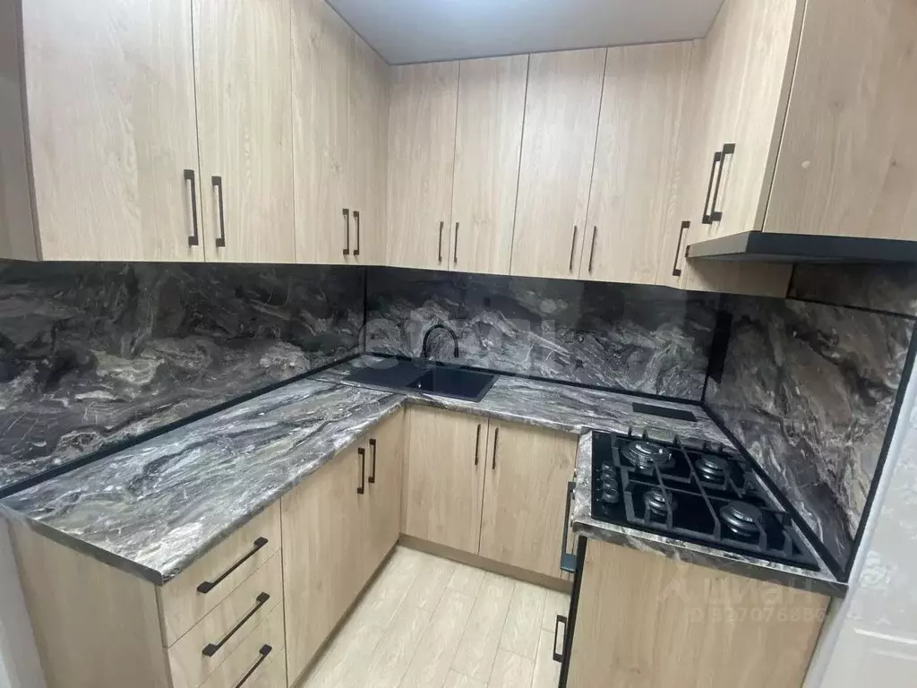 3-к кв. Северная Осетия, Владикавказ ул. Шмулевича, 16 (70.0 м) - Фото 1