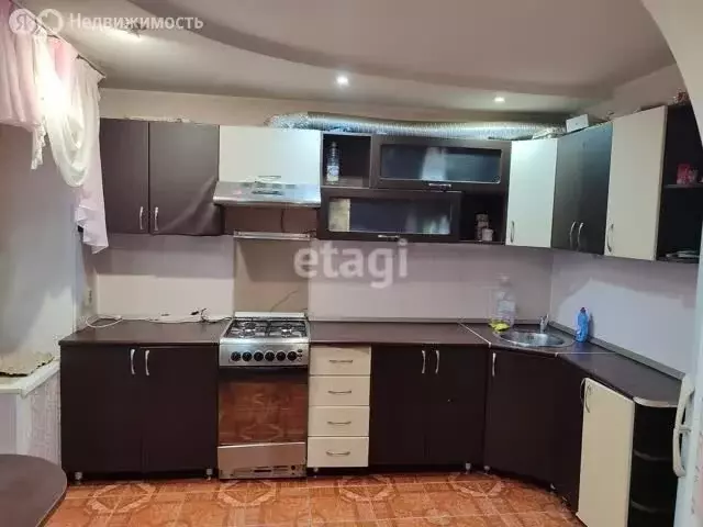 3-комнатная квартира: Златоуст, улица Степана Разина, 17 (67 м) - Фото 2