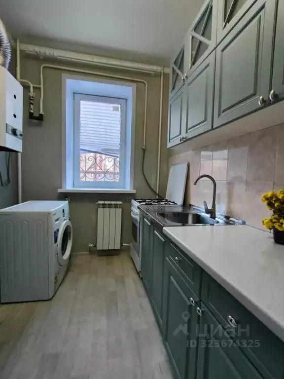 3-к кв. Астраханская область, Астрахань ул. 3-я Красноармейская, 9 ... - Фото 2