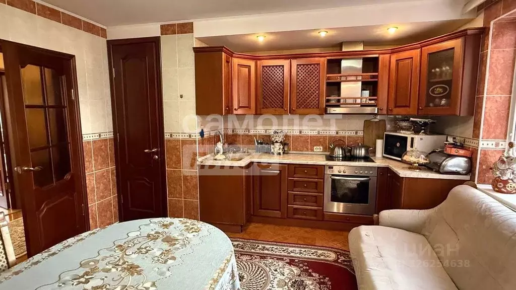 3-к кв. Челябинская область, Челябинск ул. Чайковского, 15 (100.5 м) - Фото 1