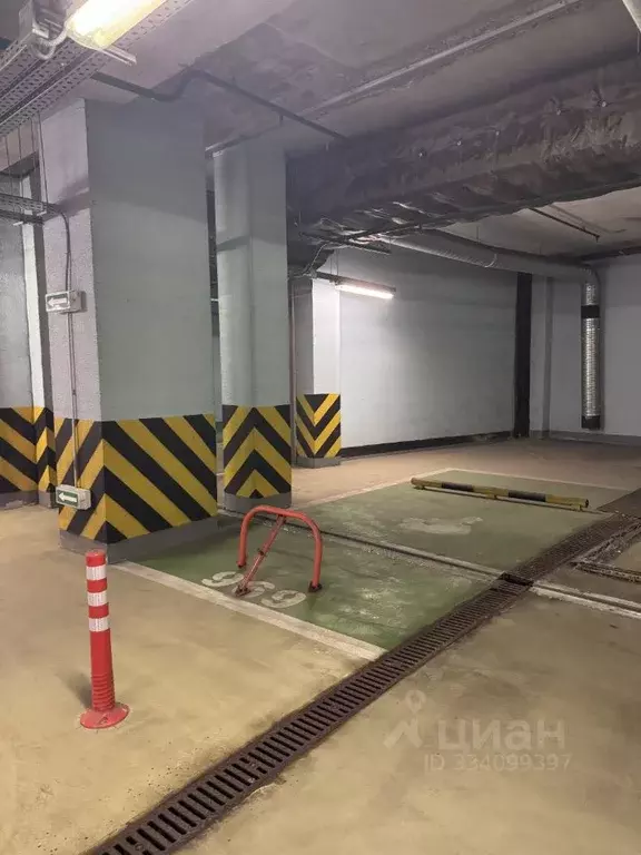 Гараж в Москва Мосфильмовская ул., 88к2с5 (18 м) - Фото 2