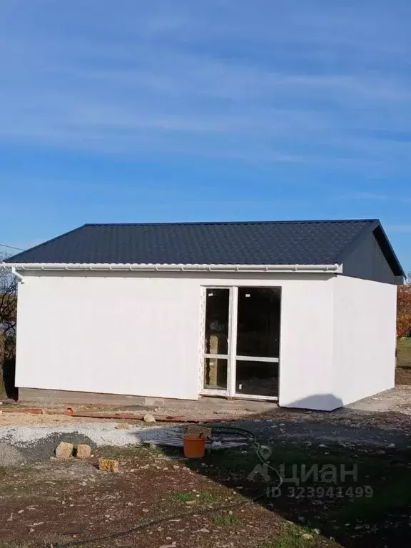 Дом в Крым, Симферопольский район, Урожайновское с/пос, Ромашка СНТ  ... - Фото 1