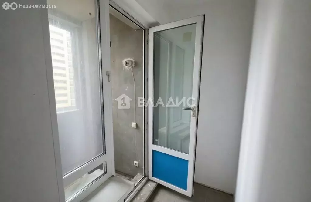 2-комнатная квартира: деревня Бородино, Малая Бородинская улица, 1к1 ... - Фото 2