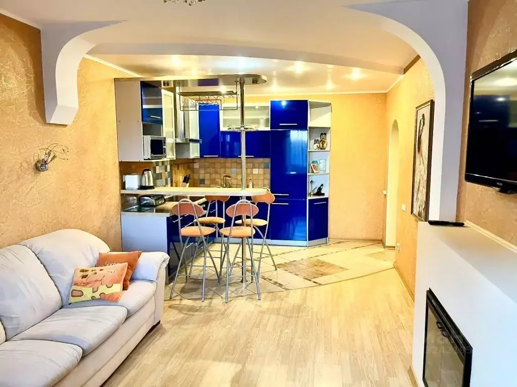 2-к кв. Санкт-Петербург Варшавская ул., 19к2 (66.7 м) - Фото 1