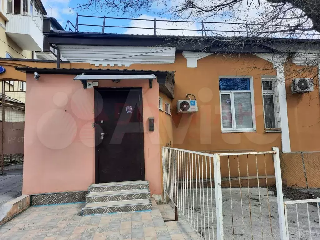 2-к. квартира, 30 м, 1/1 эт. - Фото 1