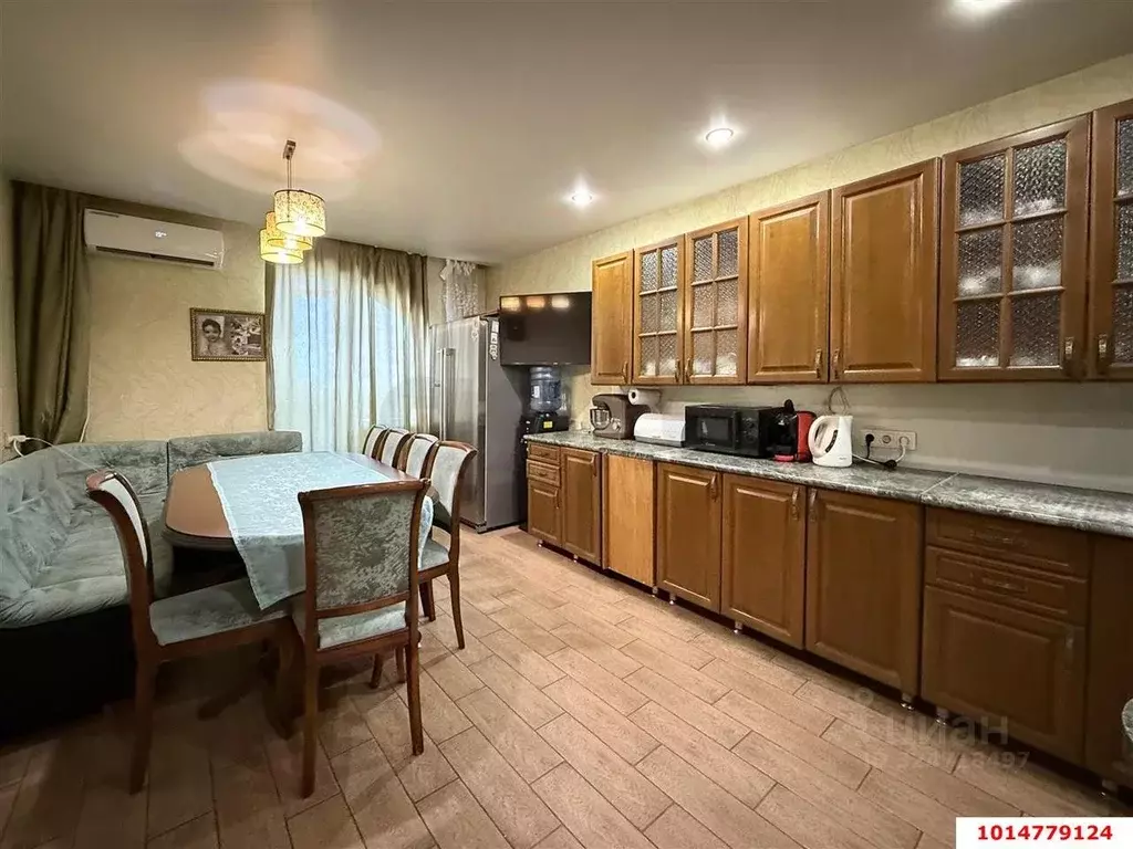 3-к кв. Краснодарский край, Краснодар ул. Красных Партизан (95.0 м) - Фото 1