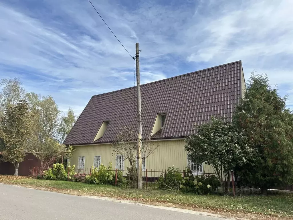 Дом в Липецкая область, Хлевенский муниципальный округ, с. Курино ул. ... - Фото 2