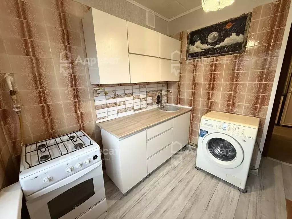 1-к кв. Волгоградская область, Волгоград ул. Гороховцев, 6 (30.0 м) - Фото 1