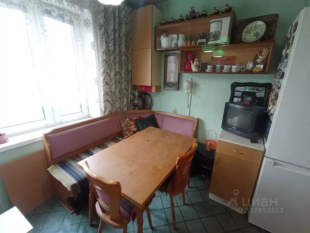 2-к кв. Московская область, Балашиха ул. Свердлова, 43 (51.7 м) - Фото 0