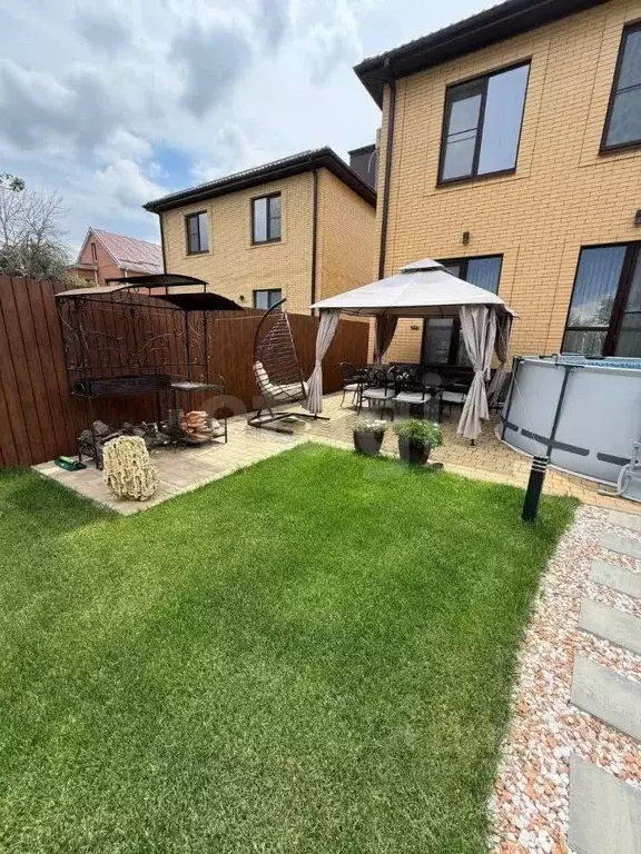 Дом в Ростовская область, Батайск Октябрьская ул. (151 м) - Фото 2