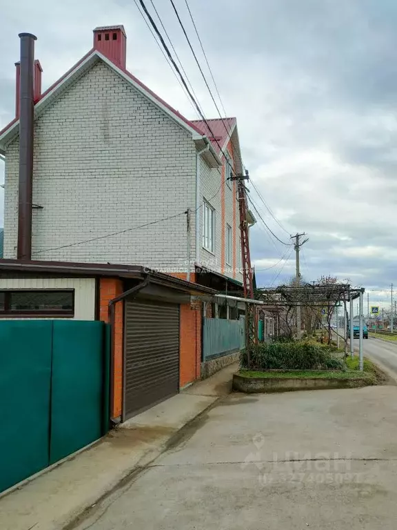 Дом в Краснодарский край, Краснодар ул. Каляева, 136 (164 м) - Фото 2