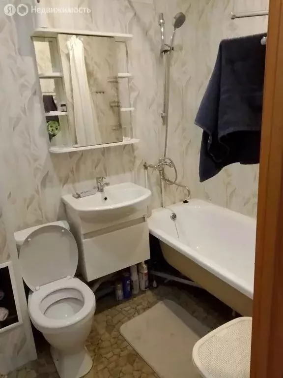 1-комнатная квартира: Каменск-Уральский, Каменская улица, 52 (29.9 м) - Фото 1