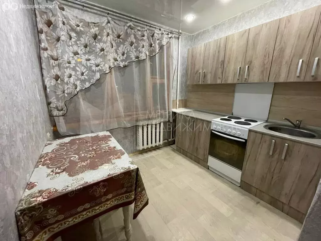 2-комнатная квартира: Тюмень, улица Судостроителей, 34 (46 м) - Фото 1