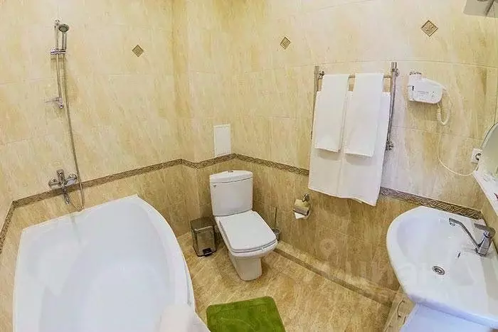Комната Краснодарский край, Краснодар Московская ул., 8 (30.0 м) - Фото 1