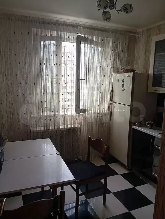2-к. квартира, 70 м, 8/12 эт. - Фото 1