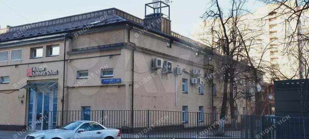 Продам офисное помещение, 3980 м - Фото 0
