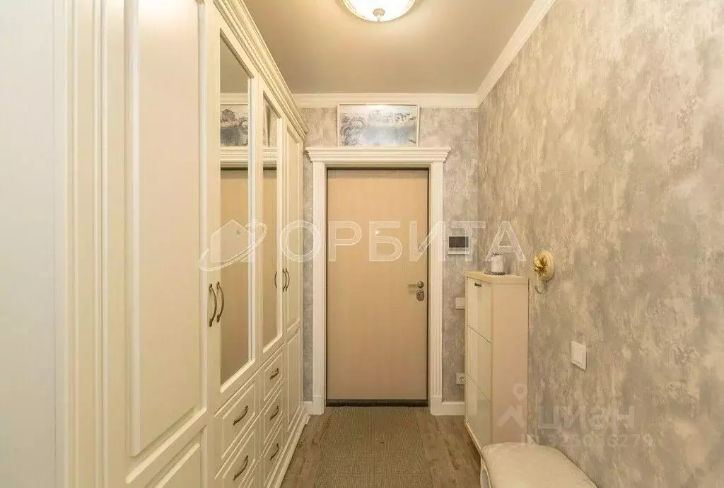 3-к кв. Тюменская область, Тюмень ул. Ю.-Р.Г. Эрвье, 32 (80.4 м) - Фото 2