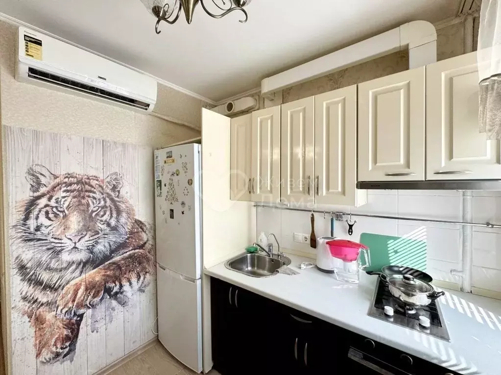 2-к кв. Волгоградская область, Волгоград Комсомольская ул., 18 (47.1 ... - Фото 2