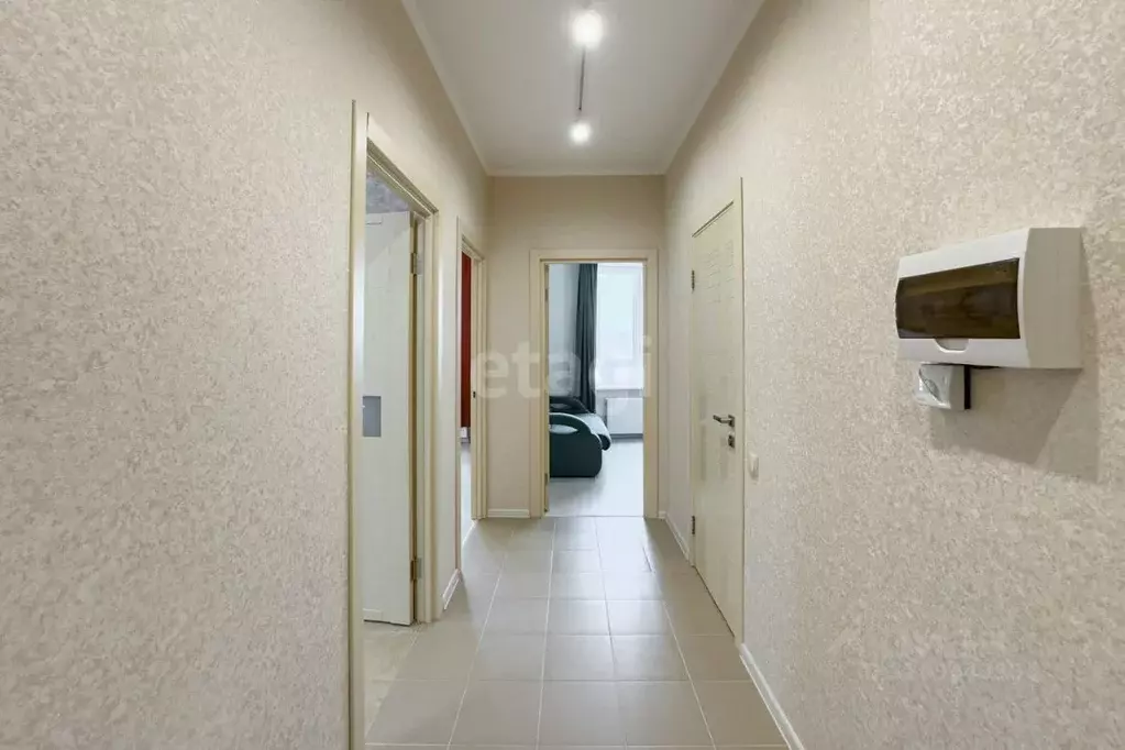 2-к кв. Ульяновская область, Ульяновск ул. Защитников Отечества, 21 ... - Фото 1