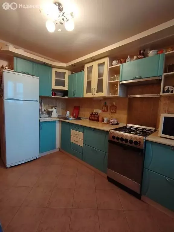 3-комнатная квартира: Евпатория, улица Фрунзе, 23 (65 м) - Фото 2