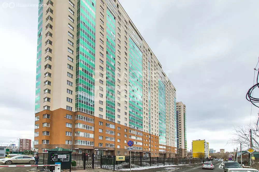 3-комнатная квартира: Екатеринбург, улица Громова, 28 (86 м) - Фото 0