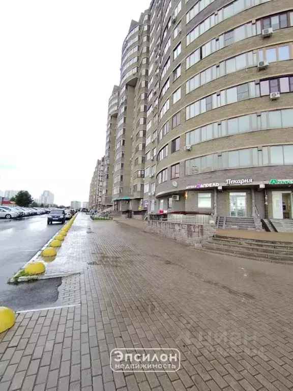 1-к кв. Курская область, Курск просп. Вячеслава Клыкова, 92 (44.1 м) - Фото 0