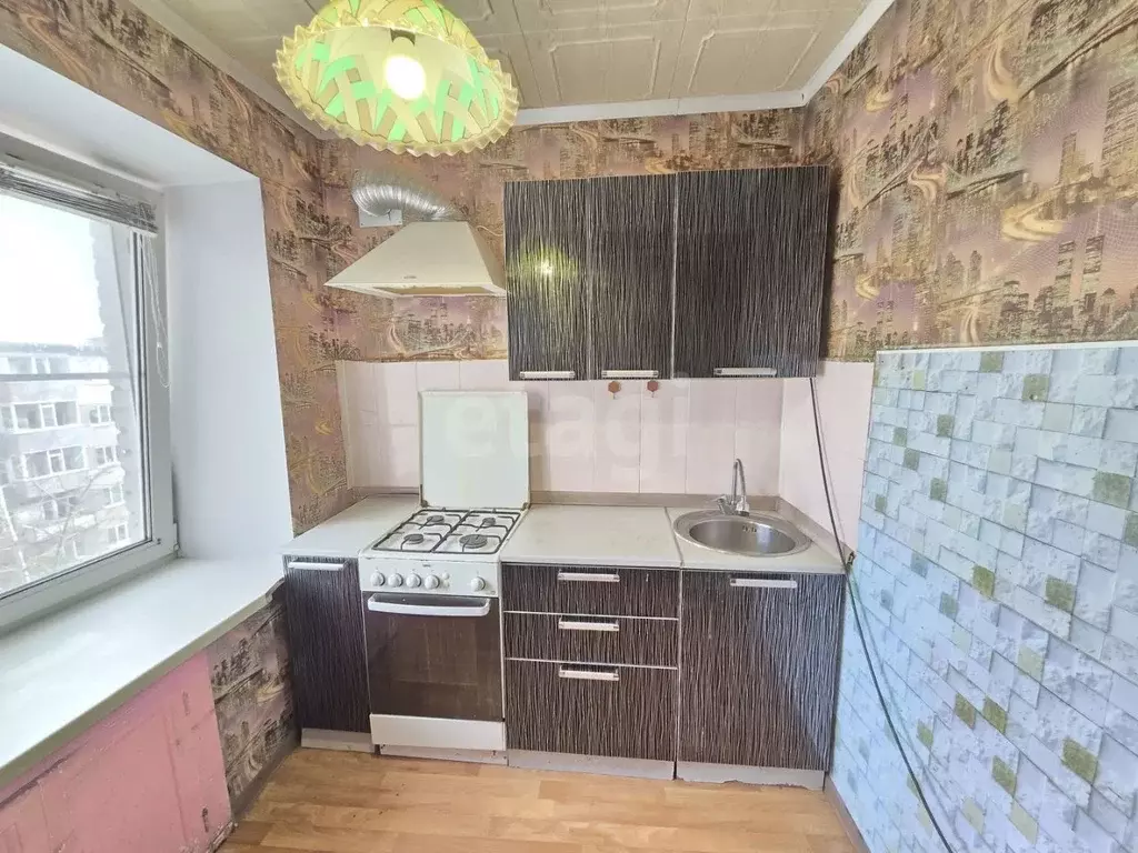 2-к кв. Вологодская область, Череповец ул. Краснодонцев, 42А (46.8 м) - Фото 1