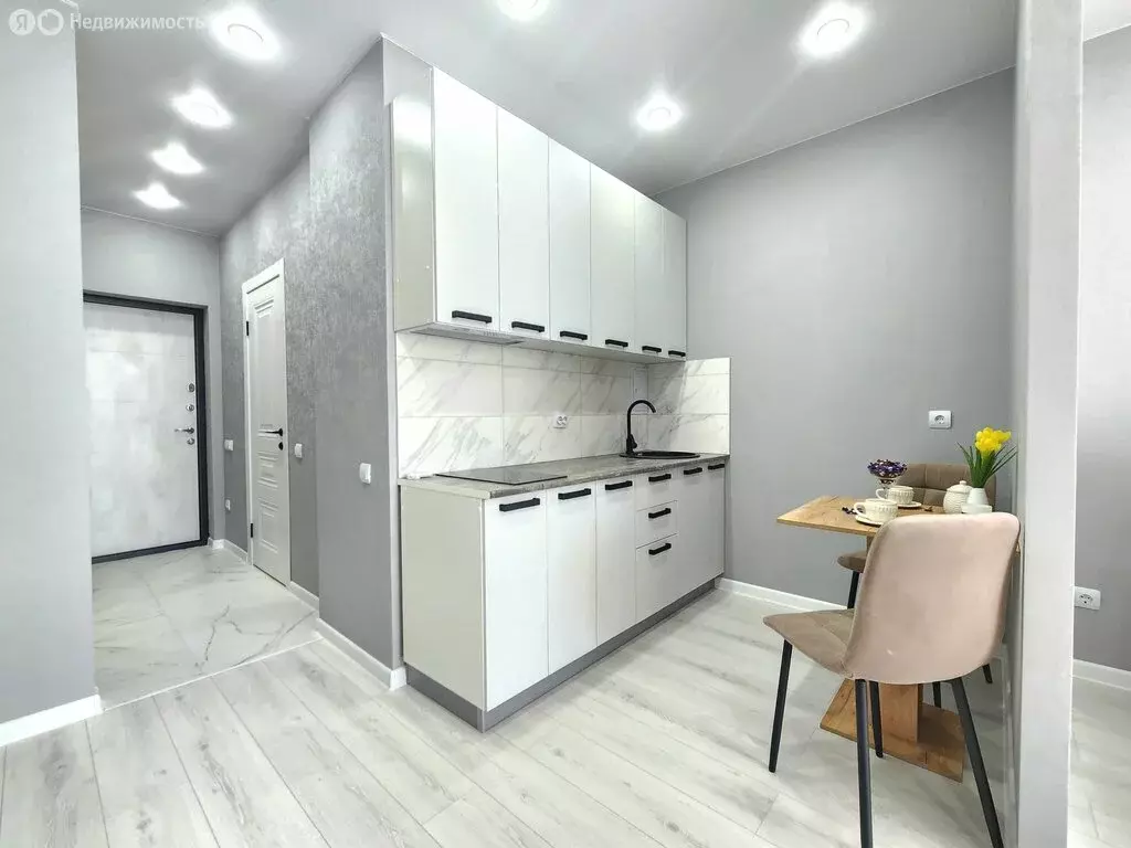 Квартира-студия: Засечное, Олимпийская улица, 9 (30 м) - Фото 1