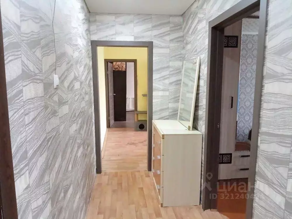 3-к кв. Хакасия, Саяногорск Саяногорск городской округ, Заводской мкр, ... - Фото 1