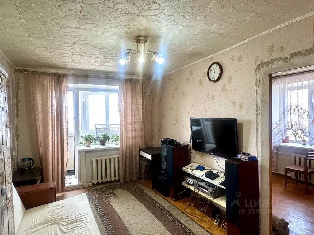3-к кв. Удмуртия, Ижевск ул. Коммунаров, 198 (49.0 м) - Фото 1