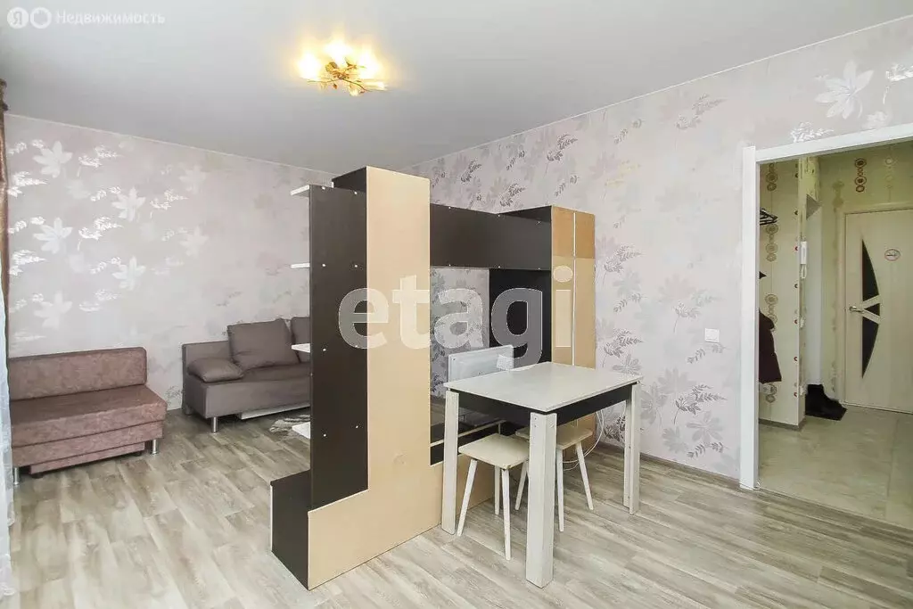 Квартира-студия: Тюмень, проезд Геологоразведчиков, 44 (29 м) - Фото 1