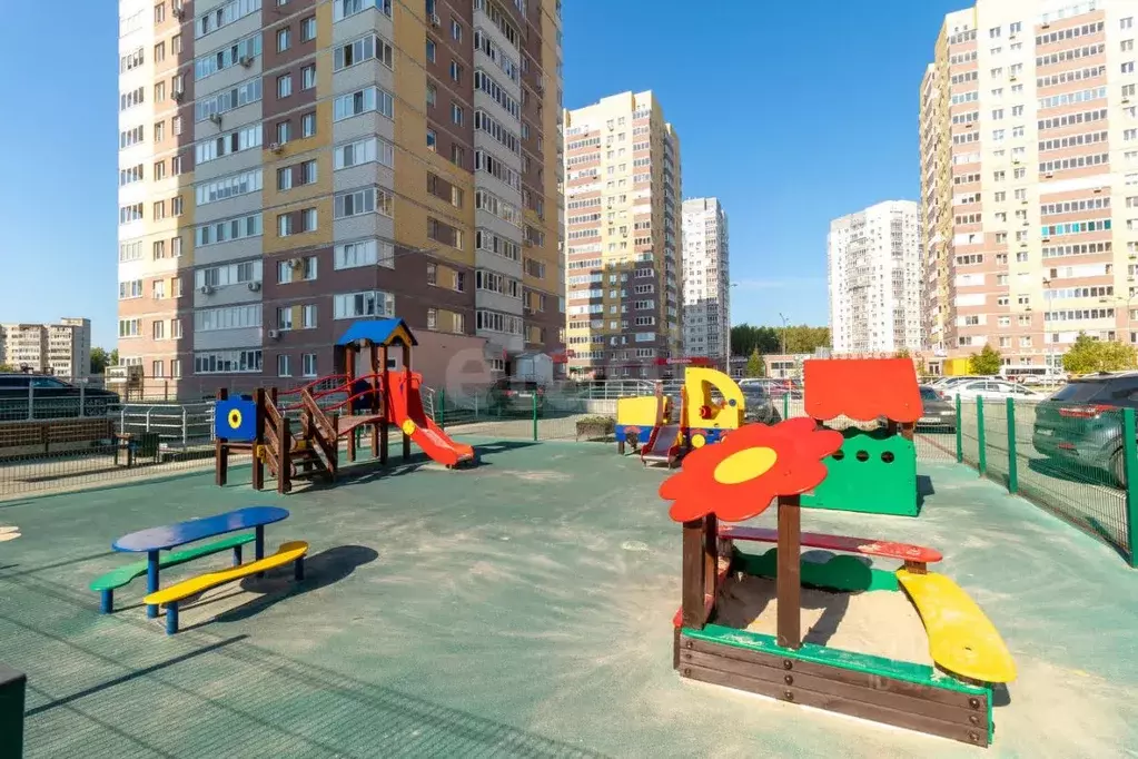 Студия Тюменская область, Тюмень ул. Мельникайте, 2к8 (25.0 м) - Фото 1