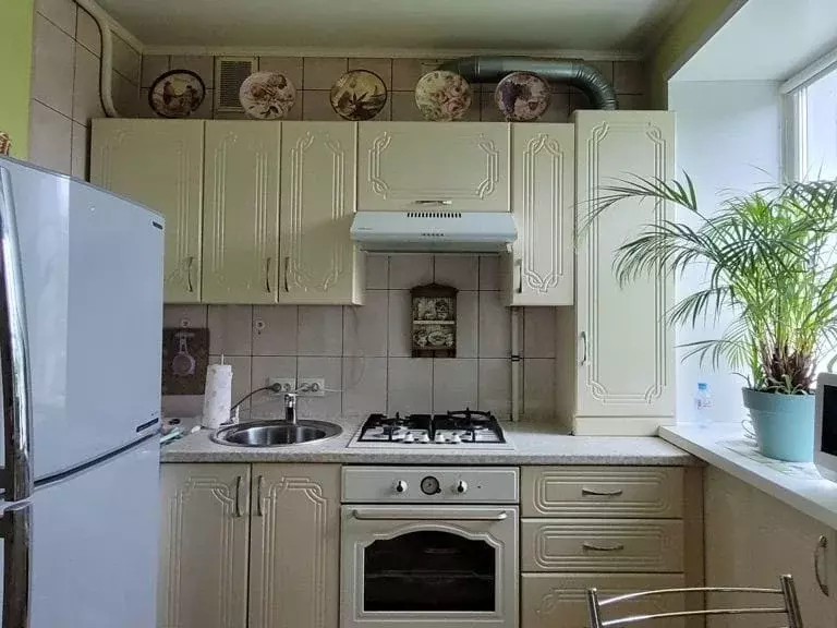 Продаётся 2-к квартира, 42 м - Фото 0