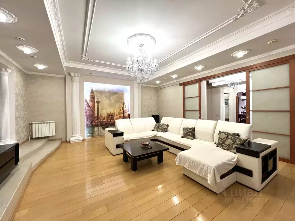 4-к кв. Волгоградская область, Волжский Набережная ул., 8Б (270.2 м) - Фото 1