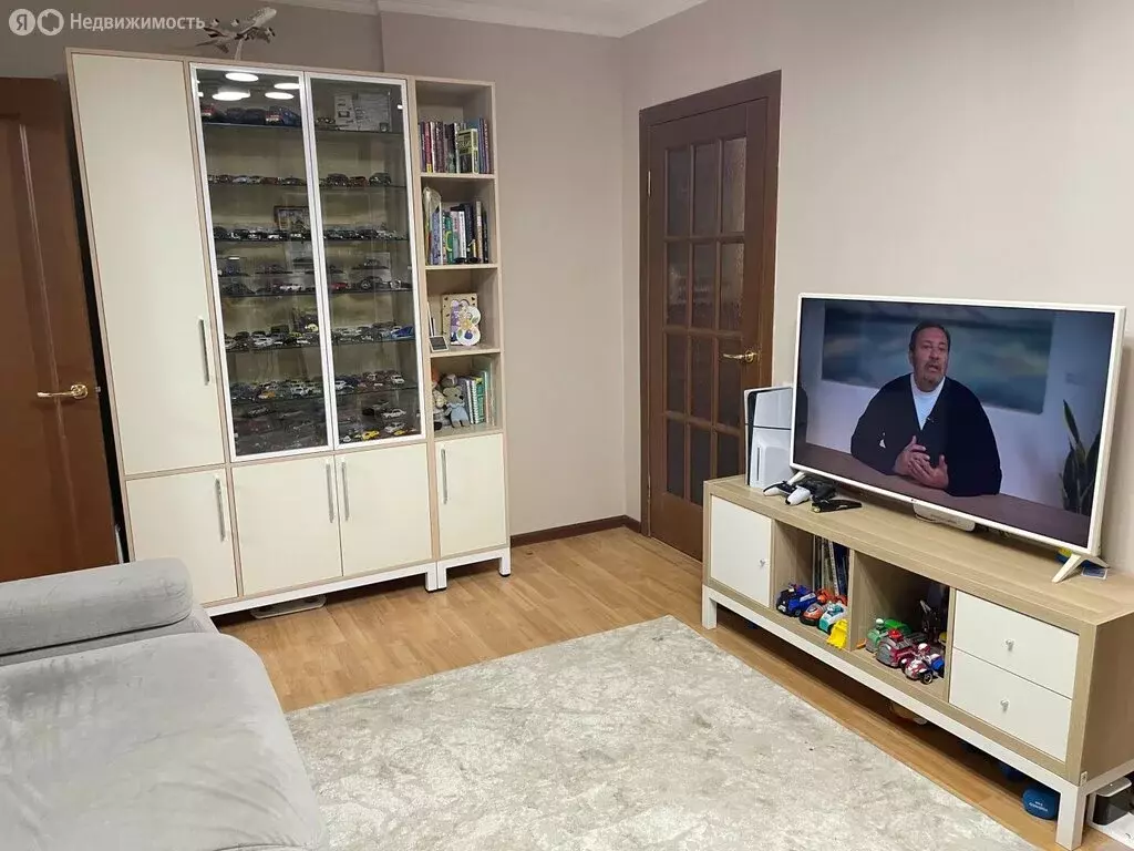 3-комнатная квартира: Сызрань, улица Победы, 21 (61.1 м) - Фото 1