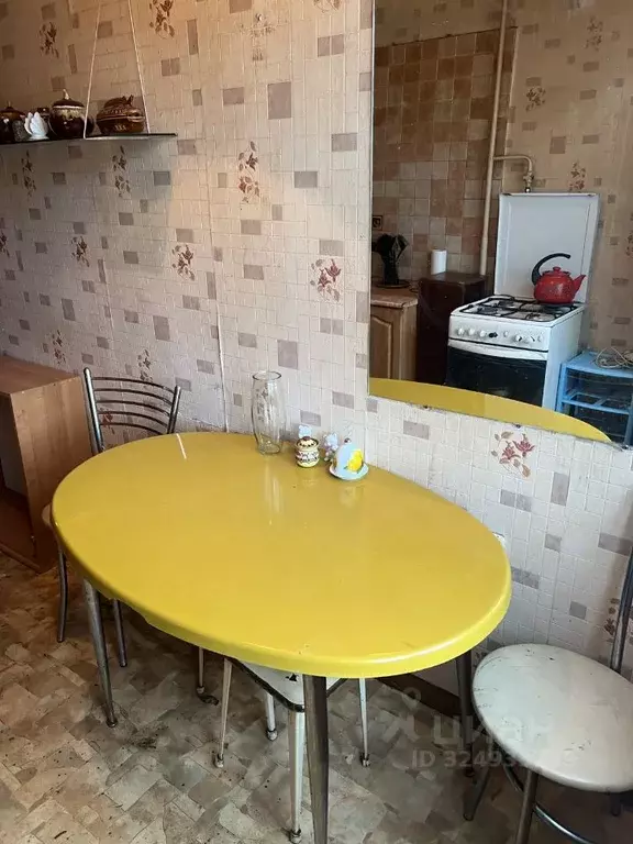 3-к кв. Тульская область, Тула ул. Революции, 16 (63.0 м) - Фото 1