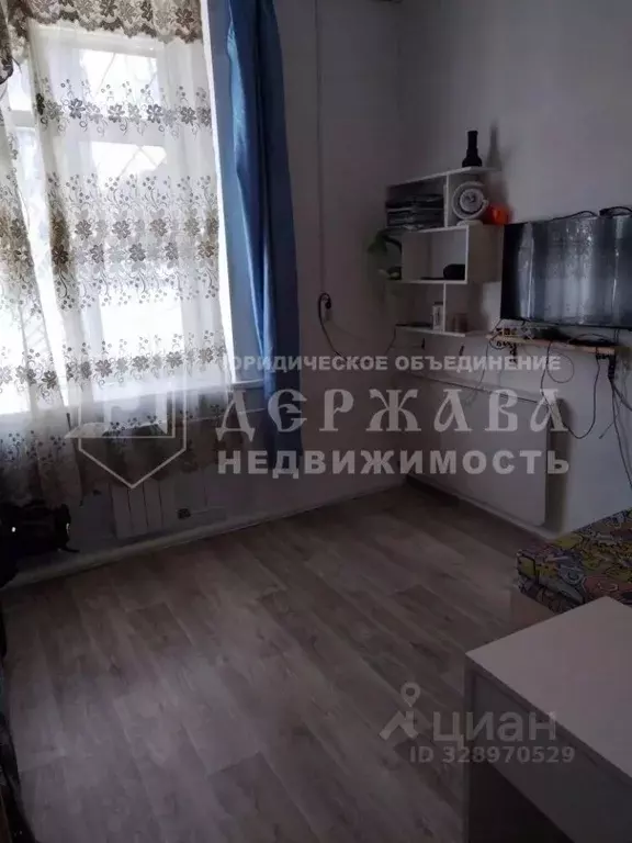 Комната Кемеровская область, Кемерово Инициативная ул., 20 (18.0 м) - Фото 1