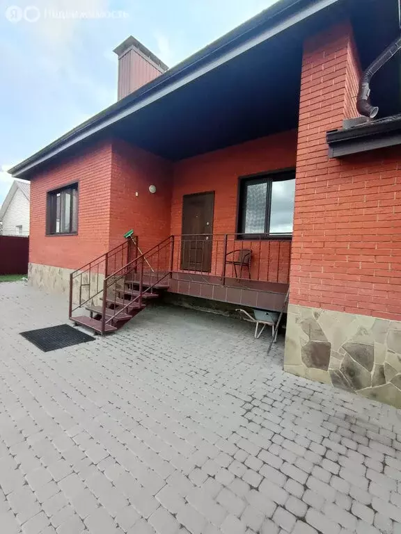 Дом в деревня Никуличи, переулок Ушакова, 4 (296 м) - Фото 0