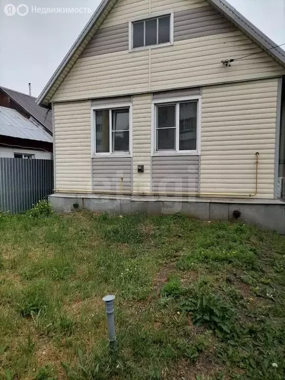 Дом в Курган, улица Парижской Коммуны (50 м) - Фото 1