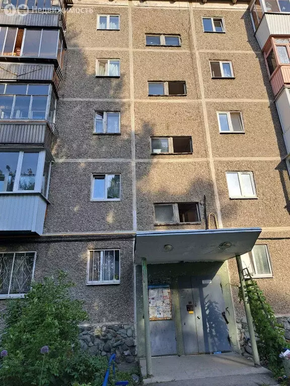 2-комнатная квартира: Екатеринбург, улица Миномётчиков, 30 (43 м) - Фото 1