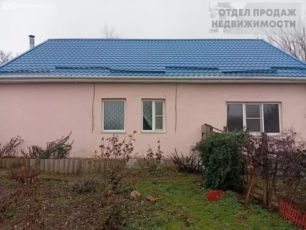 Дом в Крымский район, Молдаванское сельское поселение, село Русское, ... - Фото 1