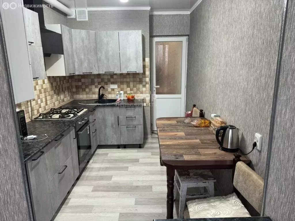 4-комнатная квартира: Яркое Поле, Спортивная улица, 19 (74 м) - Фото 2