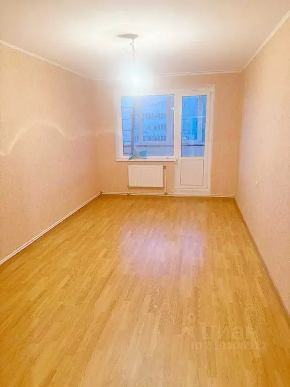 2-к кв. Белгородская область, Белгород ул. Есенина (60.0 м) - Фото 0