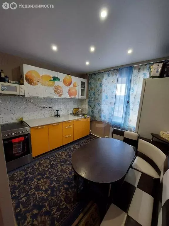 3-комнатная квартира: село Бызово, Центральная улица, 8 (60 м) - Фото 1