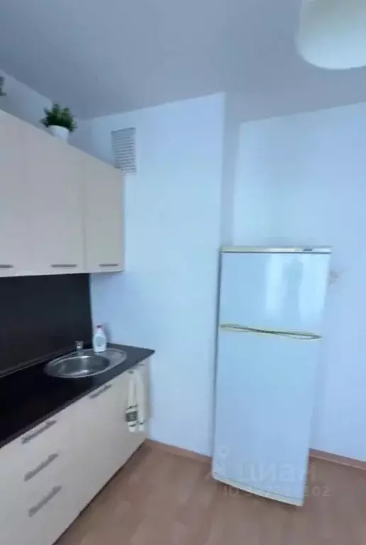 1-к кв. Свердловская область, Екатеринбург ул. Рассветная, 6к1 (38.0 ... - Фото 2