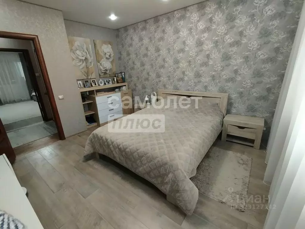 3-к кв. Белгородская область, Старый Оскол ул. Мичурина, 4А (71.7 м) - Фото 1