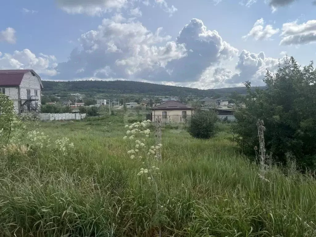 Участок в Крым, Симферопольский район, Трудовское с/пос, с. Денисовка ... - Фото 0