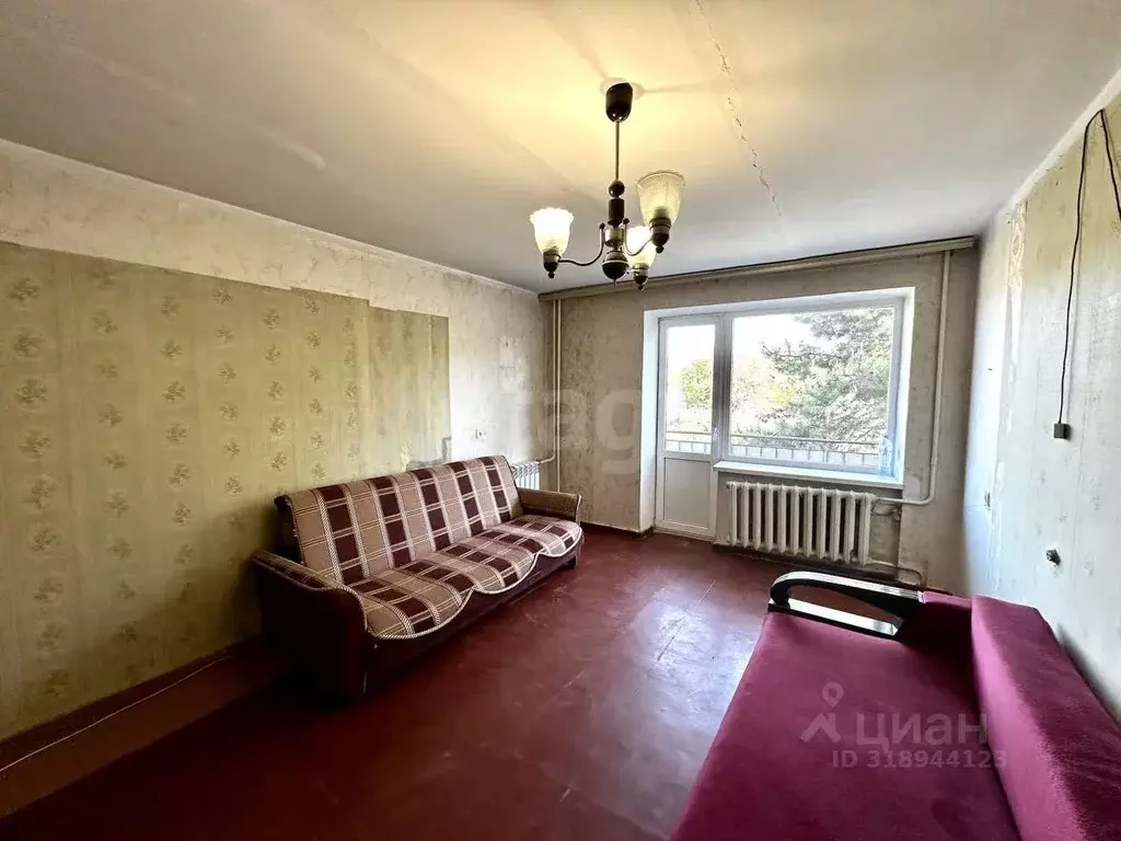1-к кв. Крым, Симферопольский район, Молодежное пгт ул. Строителей ... - Фото 0