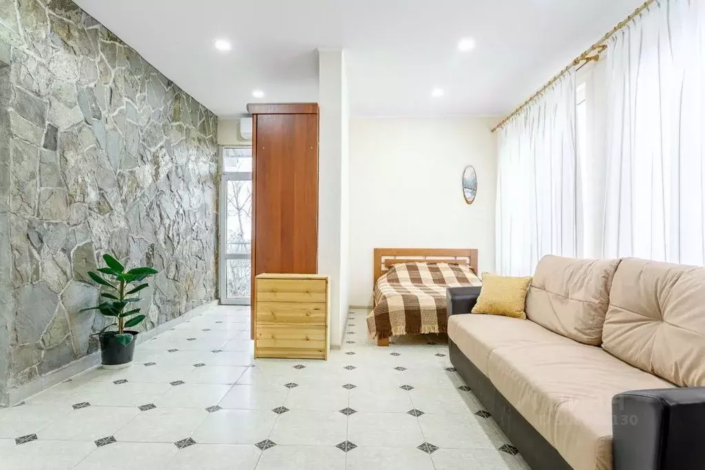 1-к кв. Краснодарский край, Геленджик ул. Шмидта, 33 (35.0 м) - Фото 0