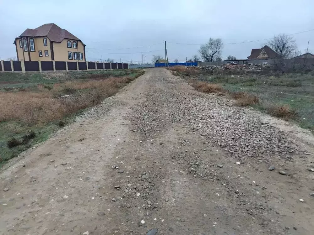 Участок в Астраханская область, Икрянинский район, с. Бахтемир ул. ... - Фото 1